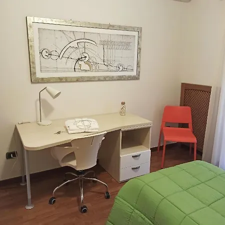 At Home Taranto B&B Bed & Breakfast *