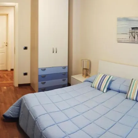 At Home Taranto B&B Bed & Breakfast Taranto
